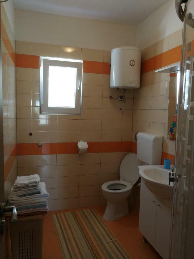 Apartments N&M Sukosan Luaran gambar