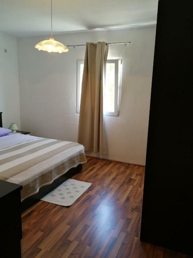 Apartments N&M Sukosan Luaran gambar