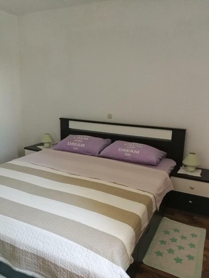 Apartments N&M Sukosan Luaran gambar