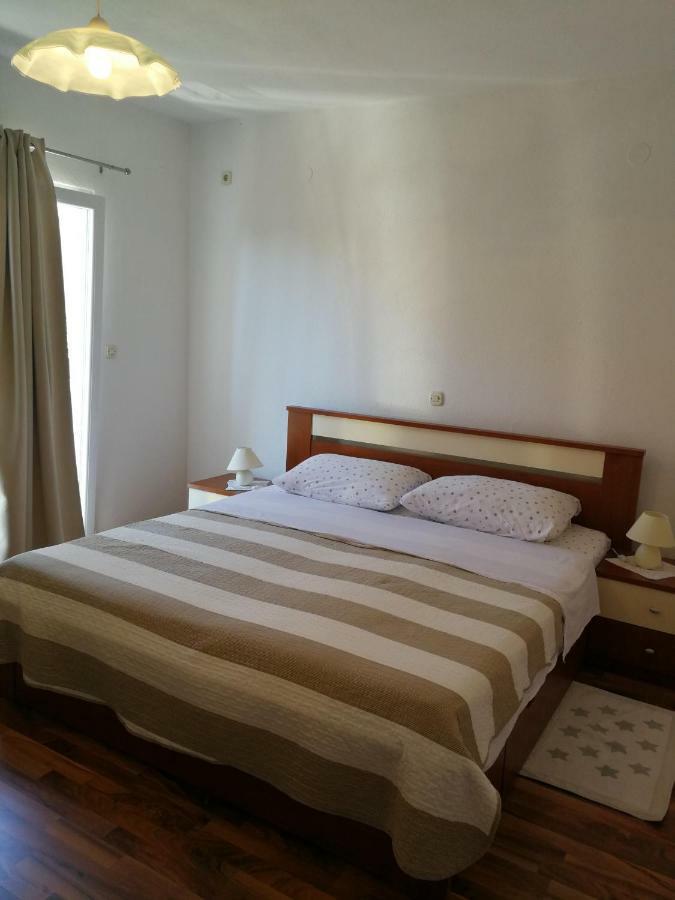 Apartments N&M Sukosan Luaran gambar